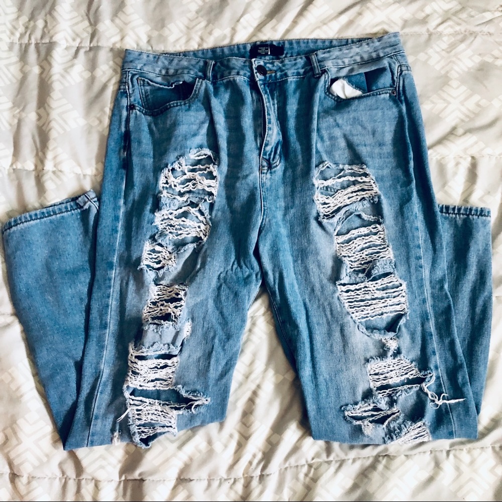 High waisted jeans